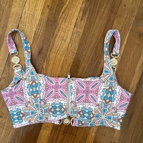 MISGUIDED Embellished Paisley Bralette - Picture 5 of 8